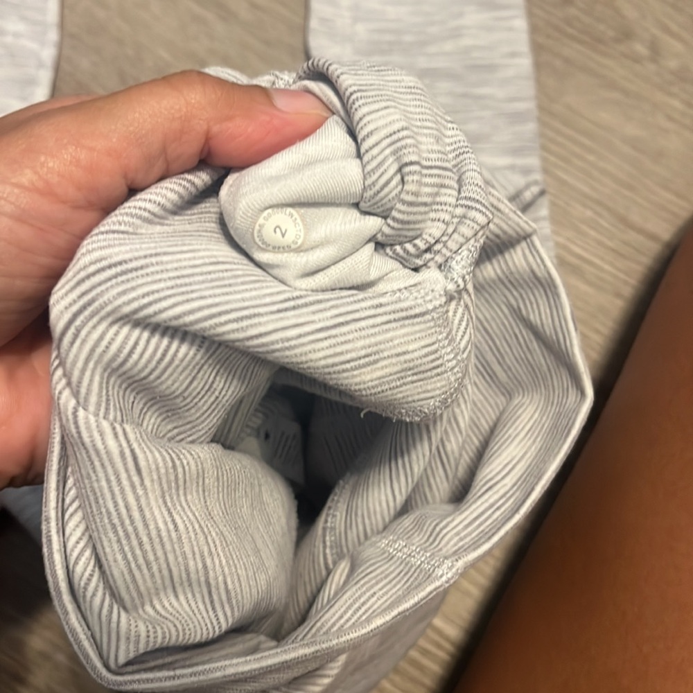 Lululemon align - Picture 4 of 4